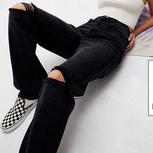 pacsun distressed dad jeans in black